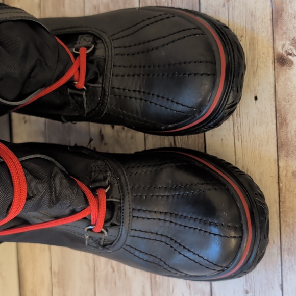 Pajar Tall Lace Up Snowboots - Picture 3 of 8